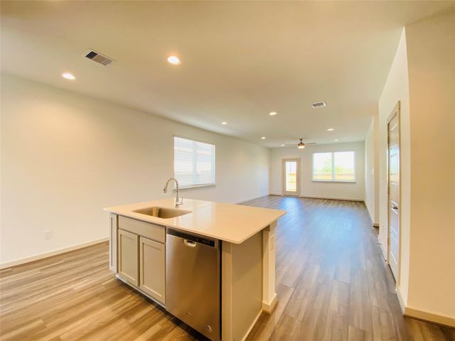 2811 Chancery Summit Court, Houston, TX 77047