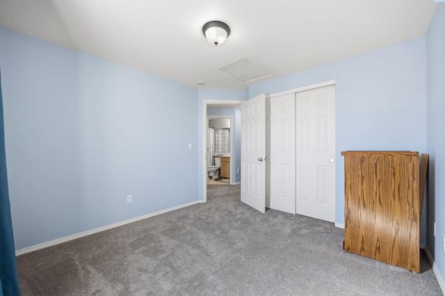 9819 Mustang Drive, Pasco, WA 99301