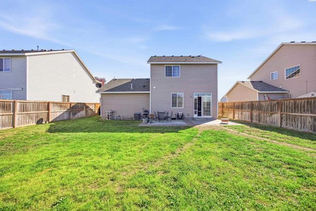 9819 Mustang Drive, Pasco, WA 99301