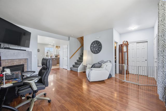 9819 Mustang Drive, Pasco, WA 99301