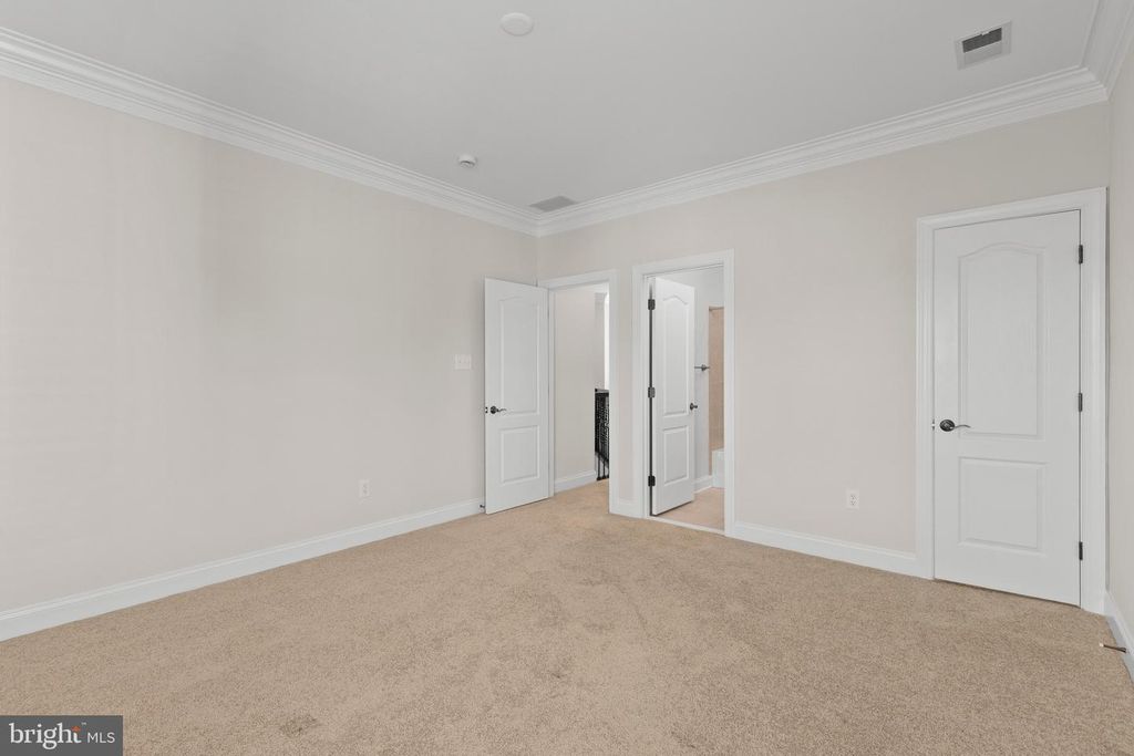 Image 36 of property listing at 10725 TAYLOR FARM RD, Woodstock, MD 21163