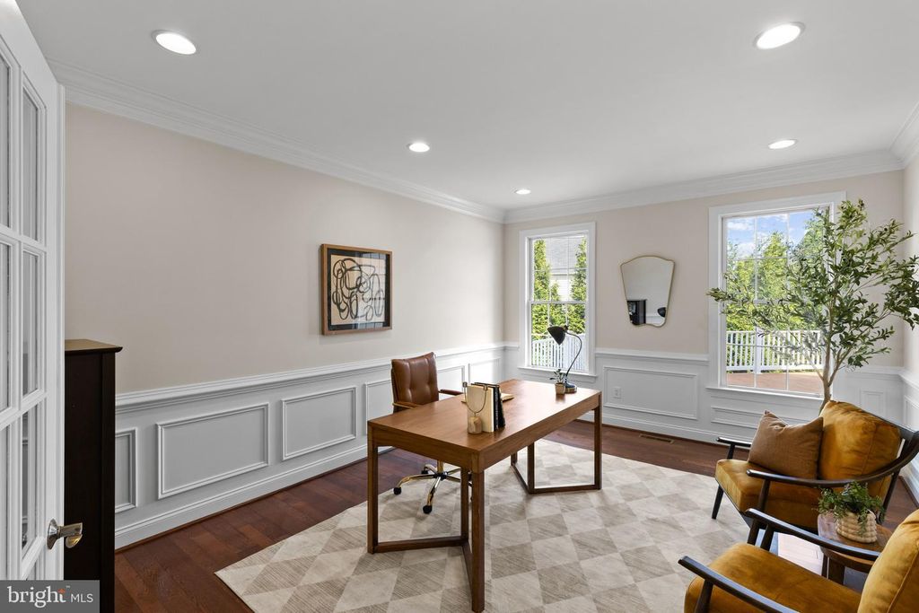 Image 8 of property listing at 10725 TAYLOR FARM RD, Woodstock, MD 21163