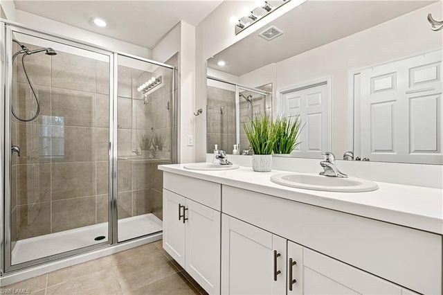 20587 Plumwood LOOP, North Fort Myers, FL 33917