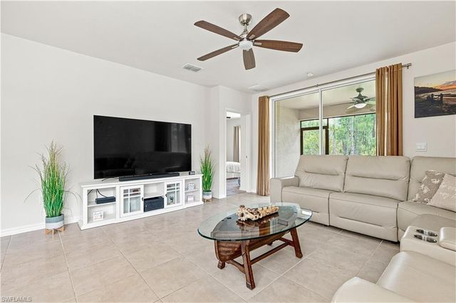 20587 Plumwood LOOP, North Fort Myers, FL 33917