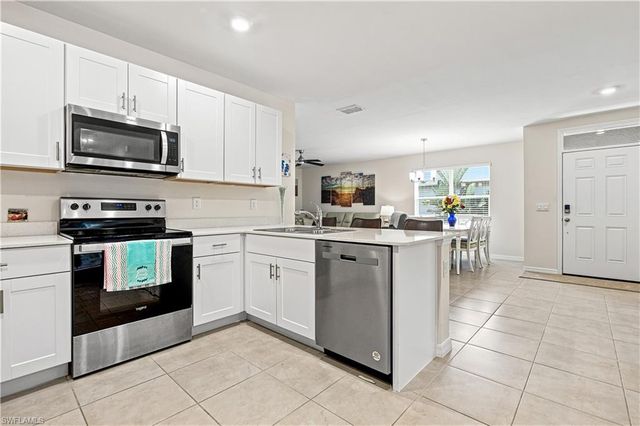20587 Plumwood LOOP, North Fort Myers, FL 33917