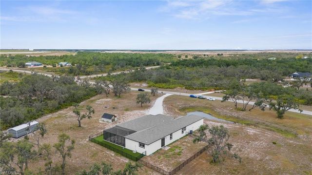 1116 406th CT E, Myakka City, FL 34251