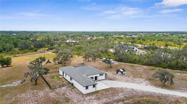 1116 406th CT E, Myakka City, FL 34251