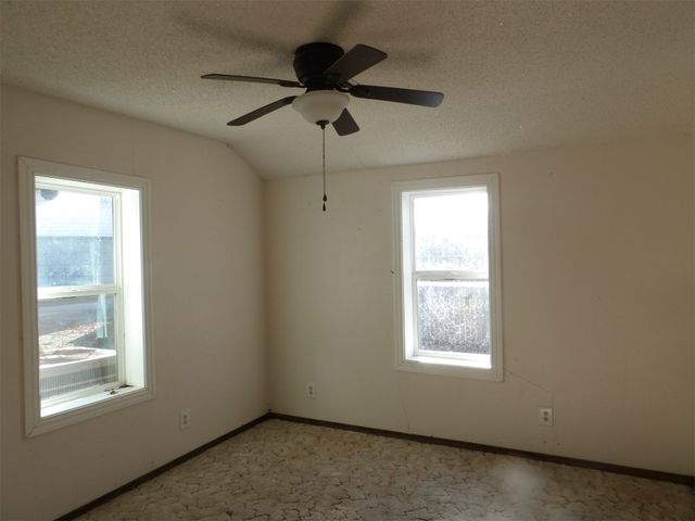 423 Turner Drive, Chandler, OK 74834