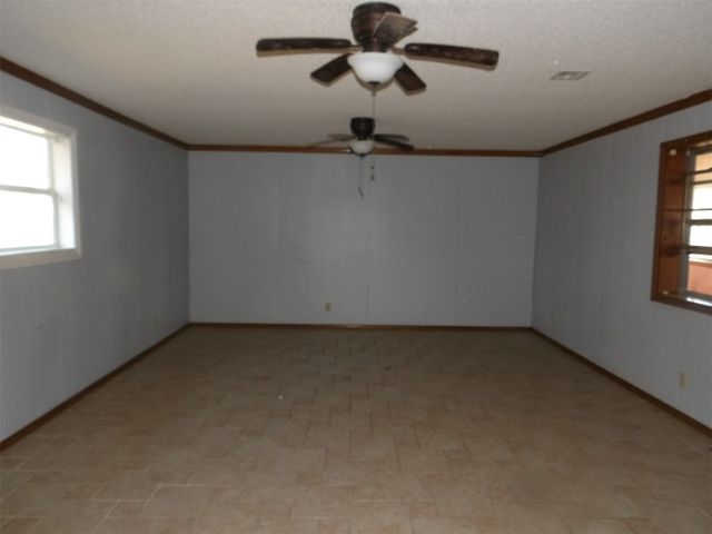 423 Turner Drive, Chandler, OK 74834