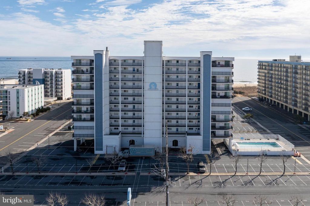 Image 1 of property listing at 13200 COASTAL HWY #803, Ocean City, MD 21842