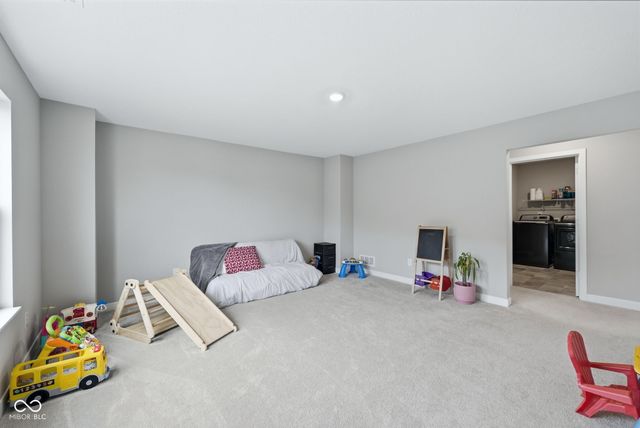 9208 Larson Drive, Pendleton, IN 46064