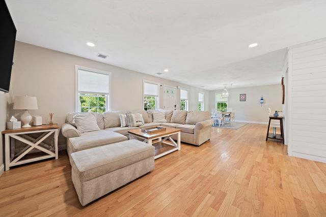 354 Sycamore Street, Holbrook, MA 02343