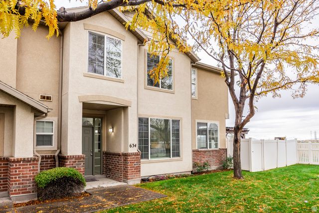 634 CANTERBURY LN, North Salt Lake, UT 84054