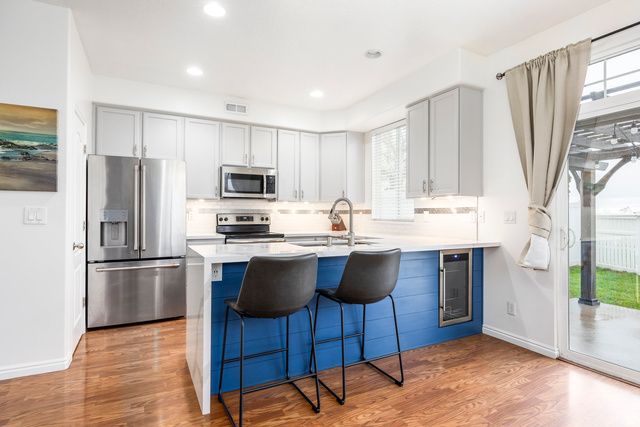 634 CANTERBURY LN, North Salt Lake, UT 84054