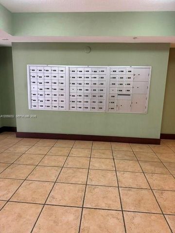 11060 SW 196th St 110, Cutler Bay, FL 33157
