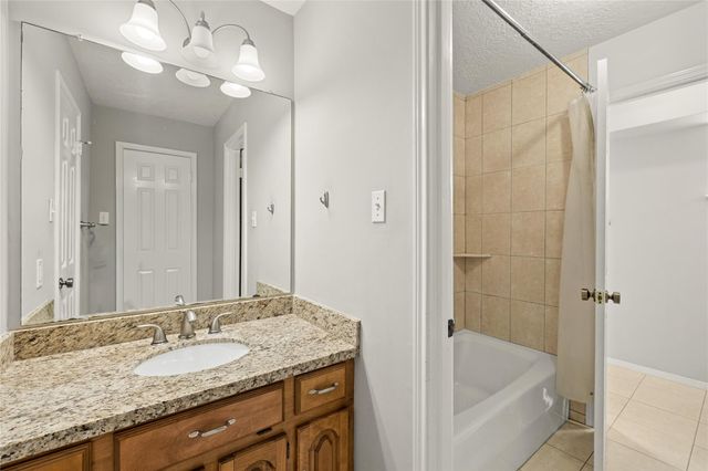 8007 Suspiro Drive, Houston, TX 77083