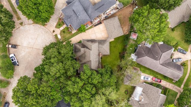 8007 Suspiro Drive, Houston, TX 77083