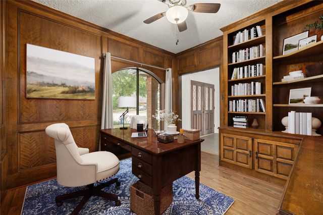 8007 Suspiro Drive, Houston, TX 77083