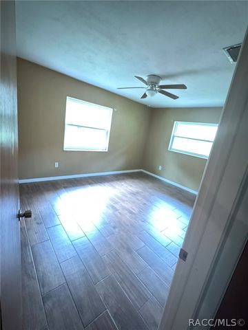 722 Sherwood Avenue, Inverness, FL 34450