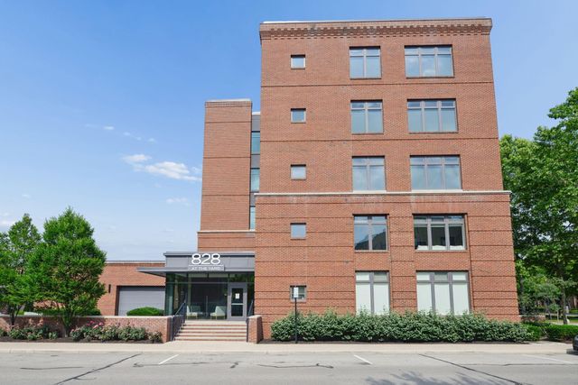 828 Bobcat Avenue, 207, Columbus, OH 43212