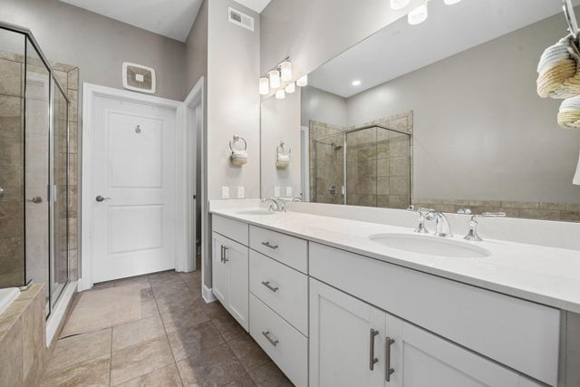 828 Bobcat Avenue, 207, Columbus, OH 43212