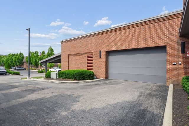 828 Bobcat Avenue, 207, Columbus, OH 43212