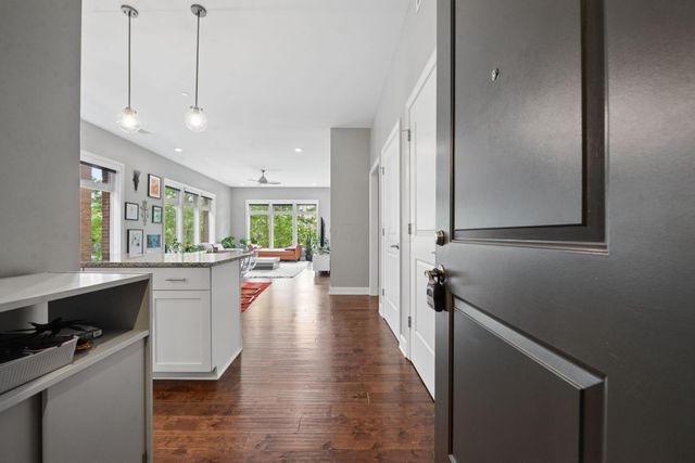 828 Bobcat Avenue, 207, Columbus, OH 43212