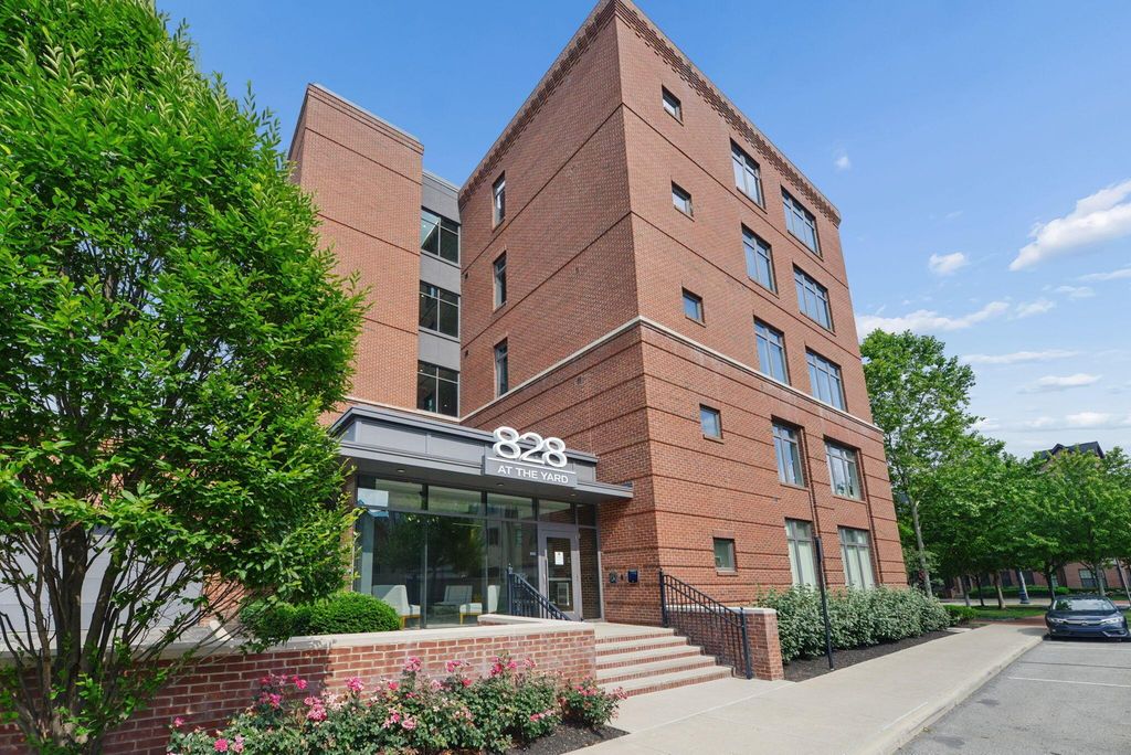 828 Bobcat Avenue, 207, Columbus, OH 43212