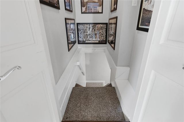 1511 Lindenhurst Drive, Centerville, OH 45459