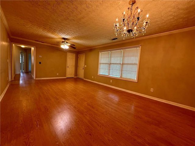 208 Donna Lane, Dallas, GA 30157