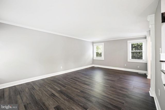 1518 GINGERWOOD CT, Vienna, VA 22182