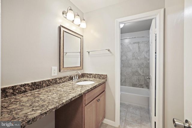 1518 GINGERWOOD CT, Vienna, VA 22182