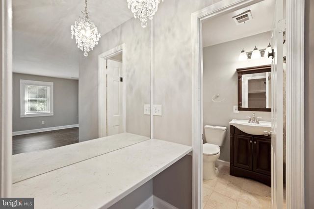 1518 GINGERWOOD CT, Vienna, VA 22182