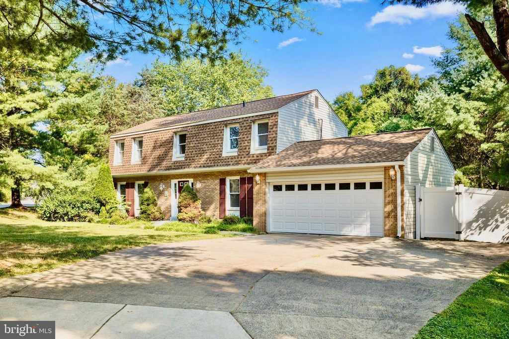 1518 GINGERWOOD CT, Vienna, VA 22182