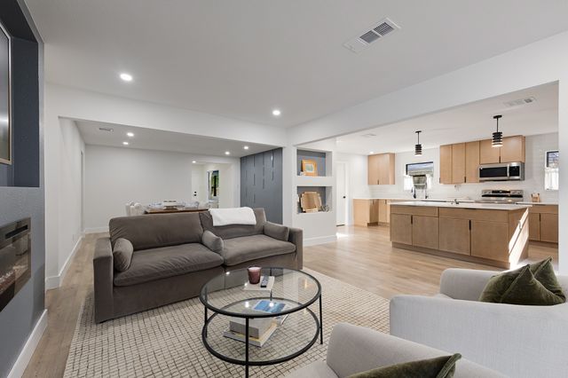 415 Pittman Street, Richardson, TX 75081