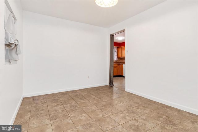 711 HOLLY AVE, Pasadena, MD 21122