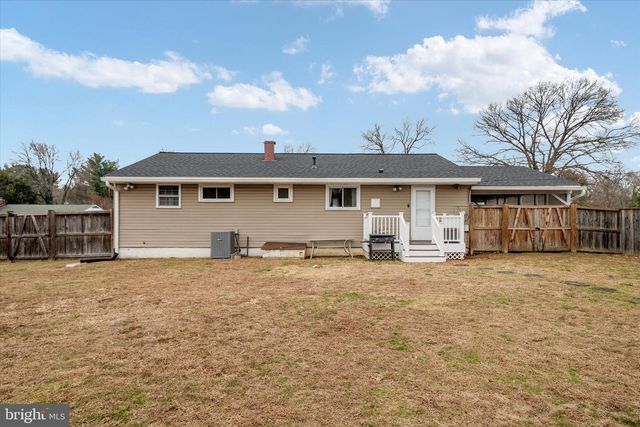 711 HOLLY AVE, Pasadena, MD 21122