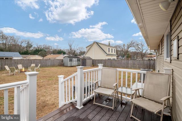 711 HOLLY AVE, Pasadena, MD 21122