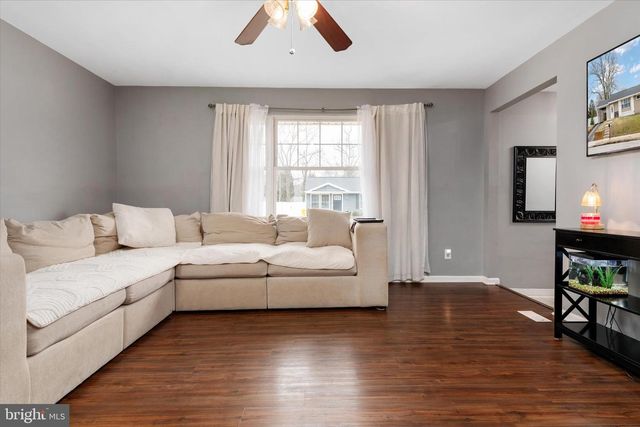 711 HOLLY AVE, Pasadena, MD 21122