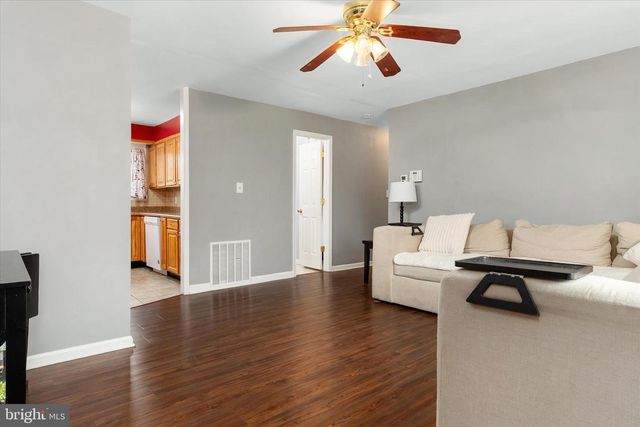 711 HOLLY AVE, Pasadena, MD 21122