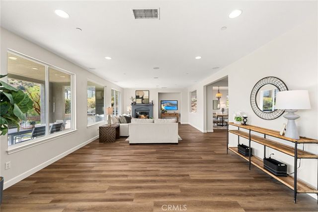 4568 Creekside Lane, Fontana, CA 92336