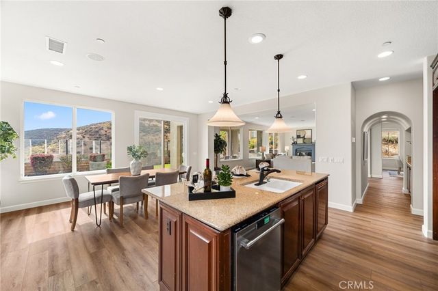 4568 Creekside Lane, Fontana, CA 92336