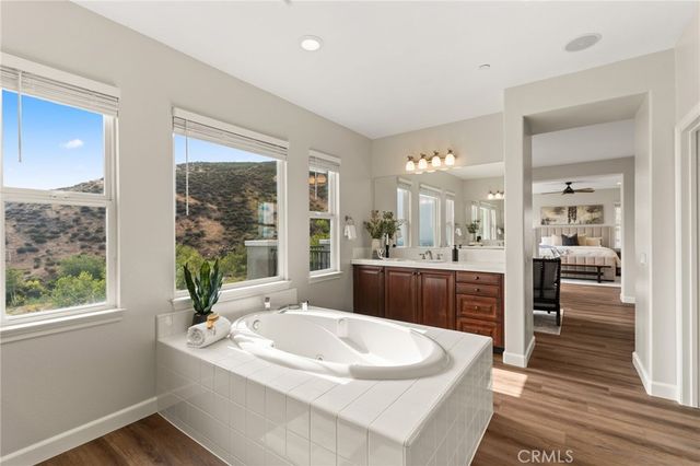 4568 Creekside Lane, Fontana, CA 92336