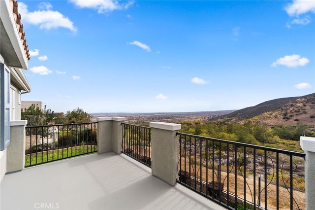 4568 Creekside Lane, Fontana, CA 92336