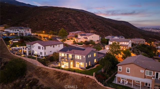 4568 Creekside Lane, Fontana, CA 92336