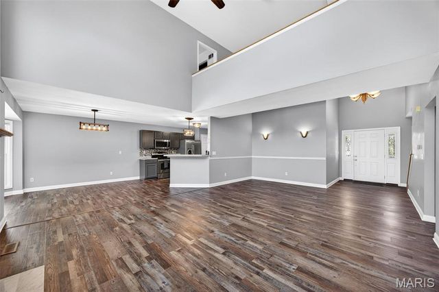 306 Serenity Crossing Court, St Peters, MO 63376