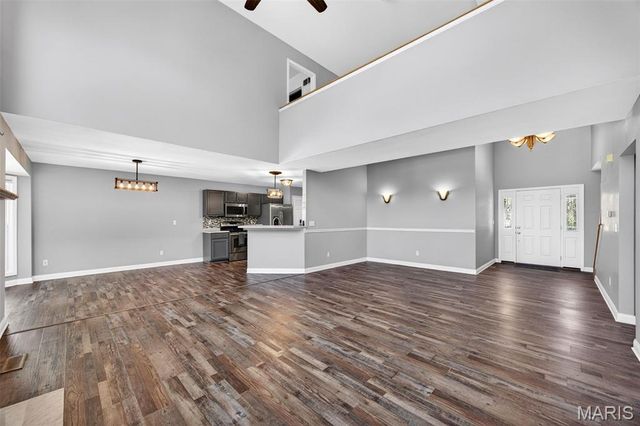 306 Serenity Crossing Court, St Peters, MO 63376
