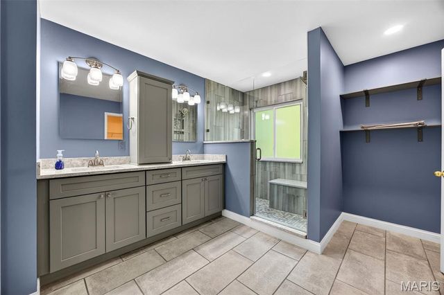 306 Serenity Crossing Court, St Peters, MO 63376