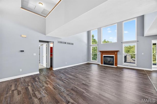 306 Serenity Crossing Court, St Peters, MO 63376