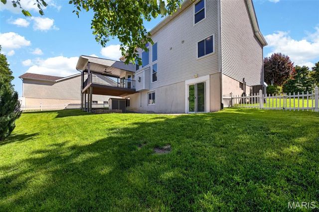306 Serenity Crossing Court, St Peters, MO 63376